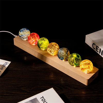 Petits accents décoratifs Designs Lune Système solaire Ornement de boule de cristal lumineux Cadeau d’anniversaire Led Night Light Accessoires pour la maison N&M